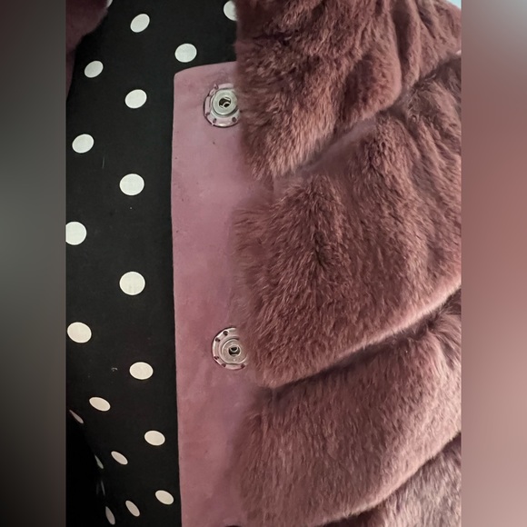 NWT Gorski Fur Vest in maroon purple red chevron punched stripe - Picture 6 of 9